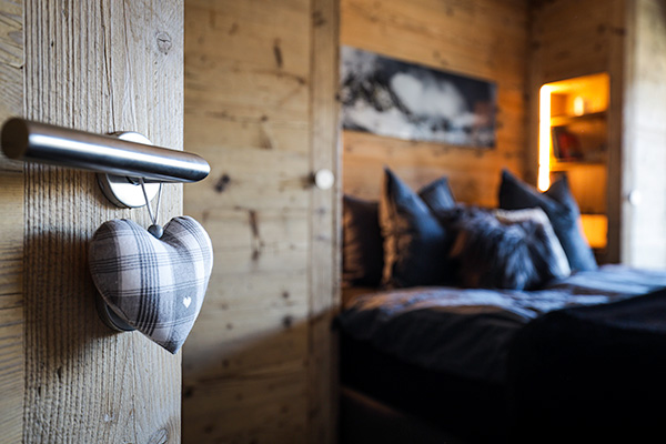 Aménagement et Décoration d'appartement - Chambre à coucher - Chez Dan et Caro