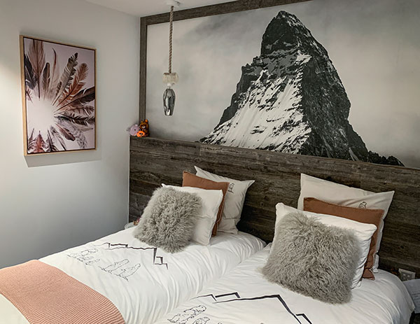 Aménagement et Décoration de chalet - Chambre d'enfants - Rose