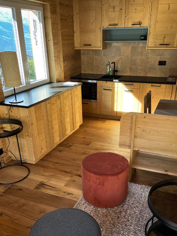 Projet d'aménagement et de décoration d'appartement de montagne Haute -Nendaz - Cuisine rénovée